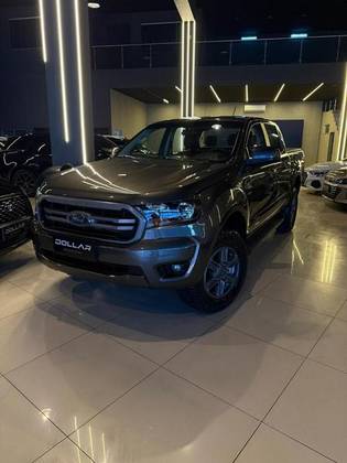 FORD RANGER 2.2 XLS 4X4 CD 16V DIESEL 4P AUTOMÁTICO